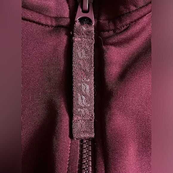 Fabletics Barrier Scuba Oversized Pullover 1/2 Zip Size XL - Picture 10 of 13